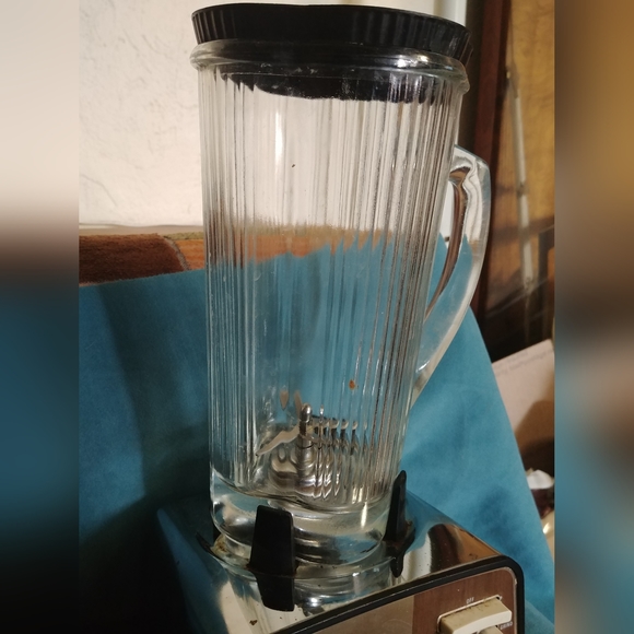 Waring Custom Solid State 150 blender - Picture 7 of 9